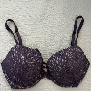 Victoria’s Secret 34 DD Dream Angels Bra